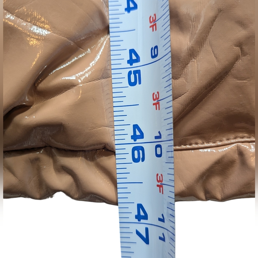 36 Point 5 Full Length Puffer Vest Jacket - Picture 10 of 13